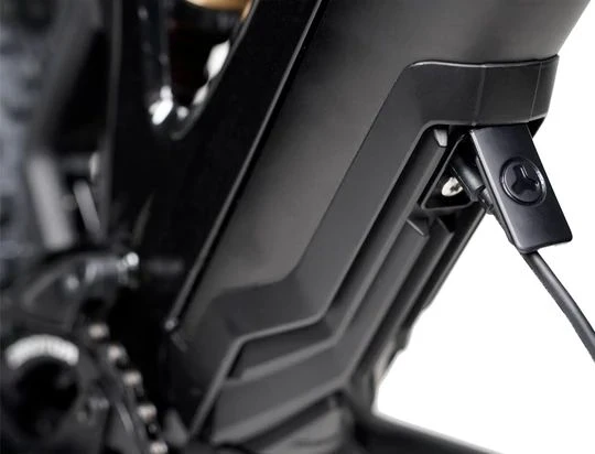 Fazua - Cache Pour Port Mini USB Moteur Ride 50 Trail / Street. 4 Fazua - Cache Pour Port Mini USB Moteur Ride 50 Trail / Street. – Image 2